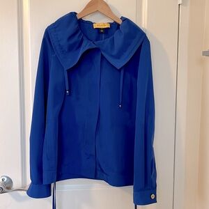 Beautiful St. John cowl neck royal blue rain jacket size small